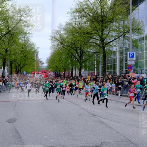 25.04.2026 - Das Zehntel Tim E. http://msf.ph/oto/9572010 25.04.2026 10:30:43 Ziel  meine-sportfotos.de