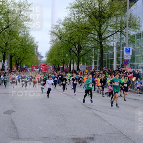 25.04.2026 - Das Zehntel Tim E. http://msf.ph/oto/9572016 25.04.2026 10:30:46 Ziel  meine-sportfotos.de