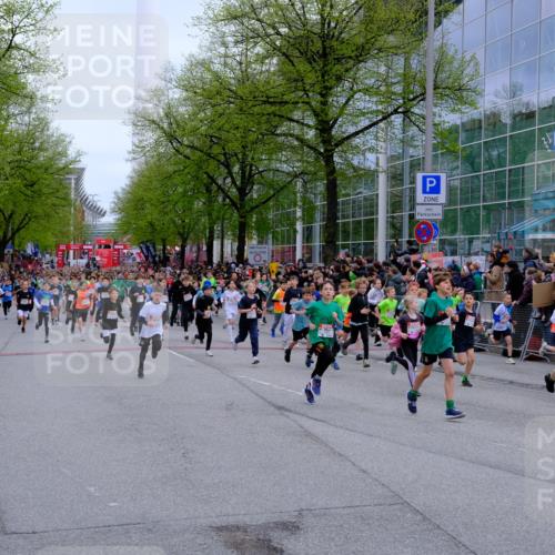 25.04.2026 - Das Zehntel Tim E. http://msf.ph/oto/9572019 25.04.2026 10:30:46 Ziel  meine-sportfotos.de