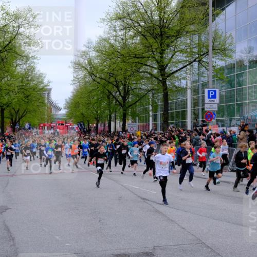 25.04.2026 - Das Zehntel Tim E. http://msf.ph/oto/9572027 25.04.2026 10:30:47 Ziel  meine-sportfotos.de
