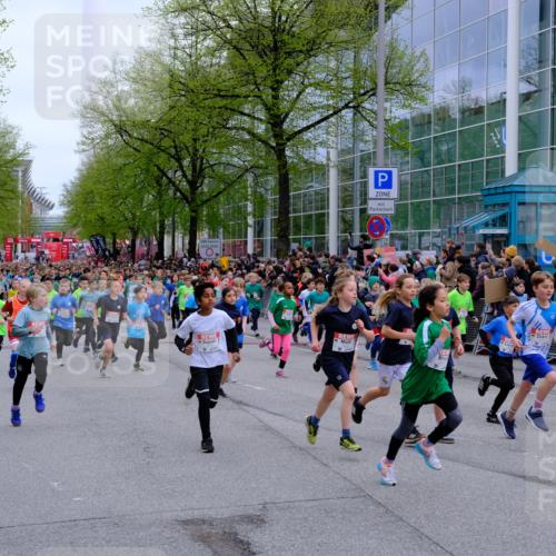 25.04.2026 - Das Zehntel Tim E. http://msf.ph/oto/9572063 25.04.2026 10:30:52 Ziel  meine-sportfotos.de