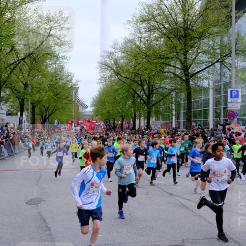25.04.2026 - Das Zehntel Tim E. http://msf.ph/oto/9572065 25.04.2026 10:30:53 Ziel  meine-sportfotos.de