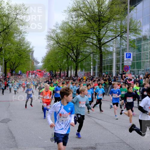 25.04.2026 - Das Zehntel Tim E. http://msf.ph/oto/9572068 25.04.2026 10:30:53 Ziel  meine-sportfotos.de