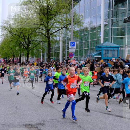 25.04.2026 - Das Zehntel Tim E. http://msf.ph/oto/9572081 25.04.2026 10:30:55 Ziel  meine-sportfotos.de