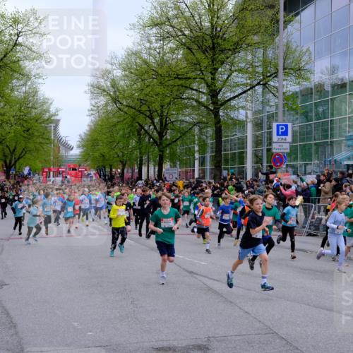 25.04.2026 - Das Zehntel Tim E. http://msf.ph/oto/9572088 25.04.2026 10:30:56 Ziel  meine-sportfotos.de