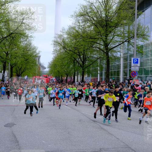25.04.2026 - Das Zehntel Tim E. http://msf.ph/oto/9572097 25.04.2026 10:30:58 Ziel  meine-sportfotos.de