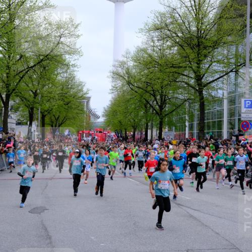 25.04.2026 - Das Zehntel Tim E. http://msf.ph/oto/9572104 25.04.2026 10:30:59 Ziel  meine-sportfotos.de