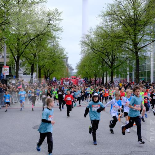 25.04.2026 - Das Zehntel Tim E. http://msf.ph/oto/9572119 25.04.2026 10:31:02 Ziel  meine-sportfotos.de