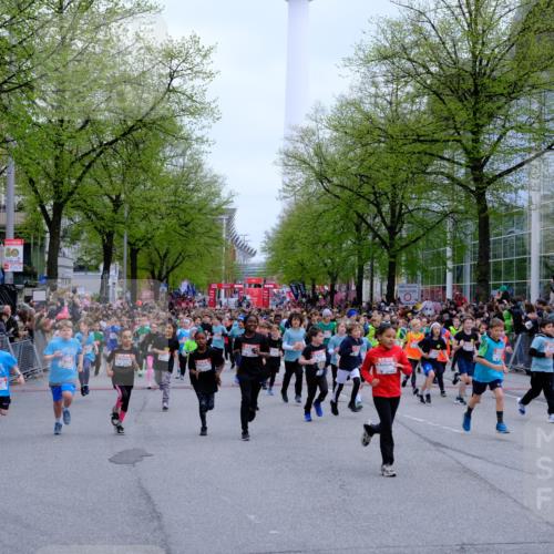 25.04.2026 - Das Zehntel Tim E. http://msf.ph/oto/9572133 25.04.2026 10:31:04 Ziel  meine-sportfotos.de