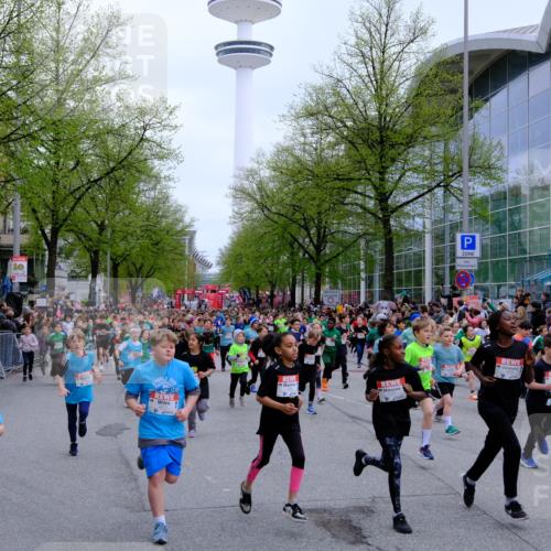 25.04.2026 - Das Zehntel Tim E. http://msf.ph/oto/9572144 25.04.2026 10:31:06 Ziel  meine-sportfotos.de