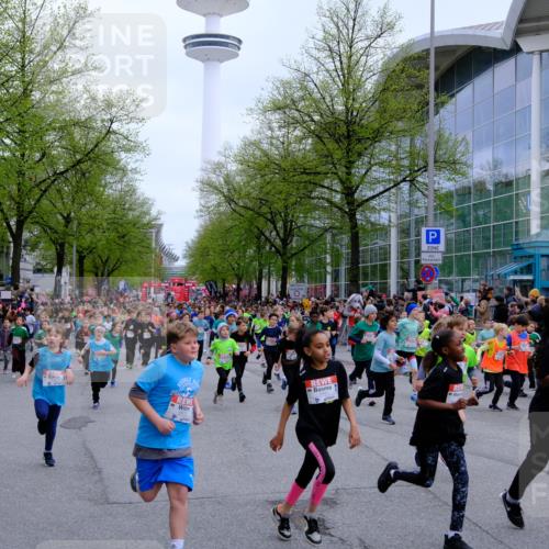 25.04.2026 - Das Zehntel Tim E. http://msf.ph/oto/9572147 25.04.2026 10:31:06 Ziel  meine-sportfotos.de