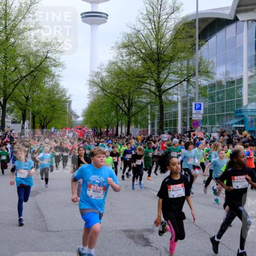 25.04.2026 - Das Zehntel Tim E. http://msf.ph/oto/9572149 25.04.2026 10:31:07 Ziel  meine-sportfotos.de