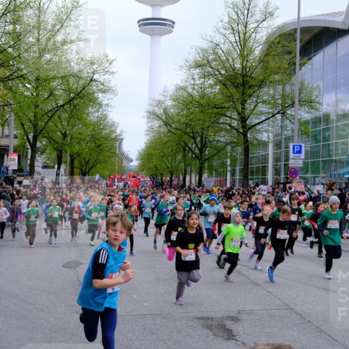 25.04.2026 - Das Zehntel Tim E. http://msf.ph/oto/9572152 25.04.2026 10:31:08 Ziel  meine-sportfotos.de