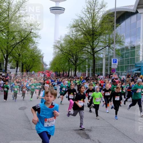 25.04.2026 - Das Zehntel Tim E. http://msf.ph/oto/9572154 25.04.2026 10:31:08 Ziel  meine-sportfotos.de