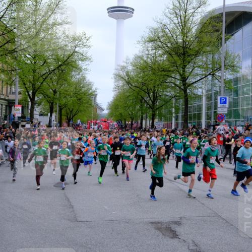 25.04.2026 - Das Zehntel Tim E. http://msf.ph/oto/9572162 25.04.2026 10:31:09 Ziel  meine-sportfotos.de