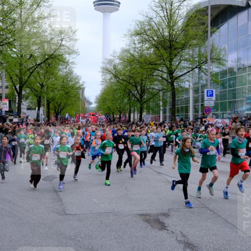 25.04.2026 - Das Zehntel Tim E. http://msf.ph/oto/9572167 25.04.2026 10:31:10 Ziel  meine-sportfotos.de
