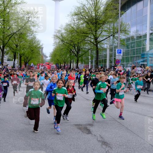 25.04.2026 - Das Zehntel Tim E. http://msf.ph/oto/9572177 25.04.2026 10:31:11 Ziel  meine-sportfotos.de
