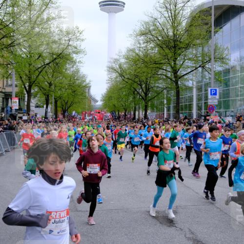 25.04.2026 - Das Zehntel Tim E. http://msf.ph/oto/9572191 25.04.2026 10:31:14 Ziel  meine-sportfotos.de