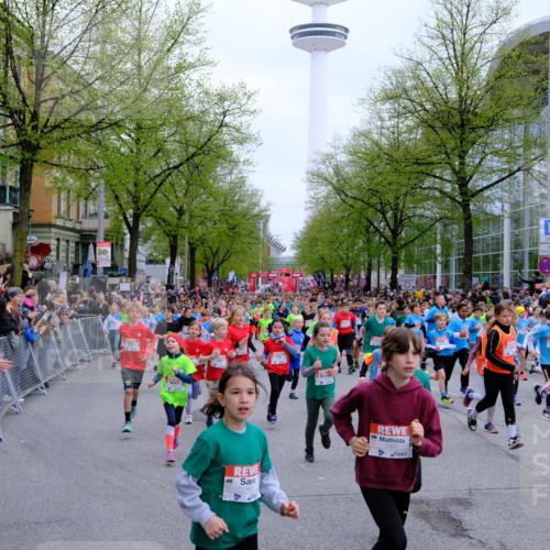 25.04.2026 - Das Zehntel Tim E. http://msf.ph/oto/9572193 25.04.2026 10:31:15 Ziel  meine-sportfotos.de