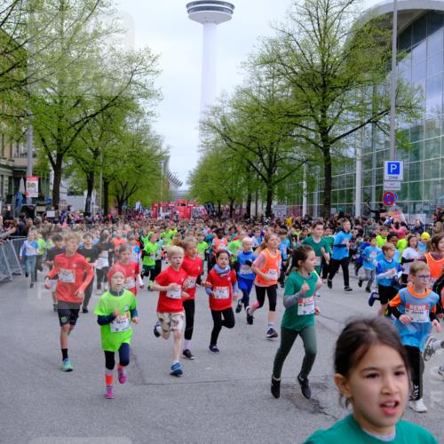 25.04.2026 - Das Zehntel Tim E. http://msf.ph/oto/9572197 25.04.2026 10:31:16 Ziel  meine-sportfotos.de
