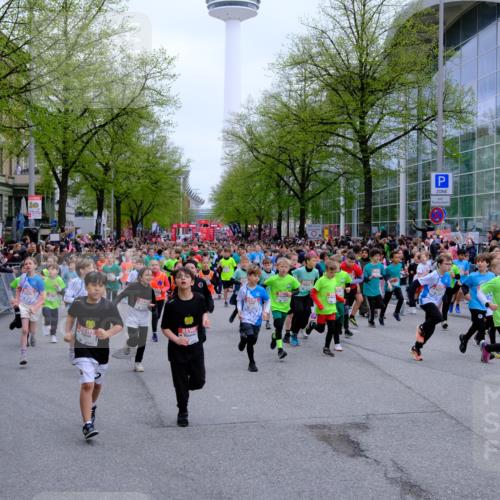 25.04.2026 - Das Zehntel Tim E. http://msf.ph/oto/9572212 25.04.2026 10:31:18 Ziel  meine-sportfotos.de