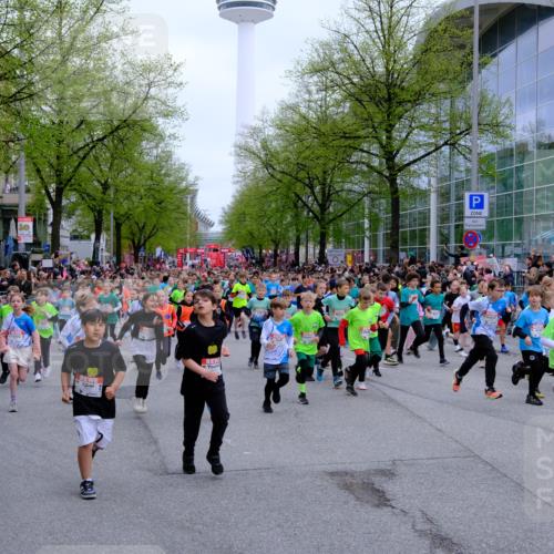 25.04.2026 - Das Zehntel Tim E. http://msf.ph/oto/9572213 25.04.2026 10:31:18 Ziel  meine-sportfotos.de