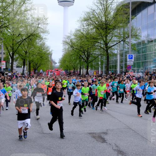 25.04.2026 - Das Zehntel Tim E. http://msf.ph/oto/9572214 25.04.2026 10:31:18 Ziel  meine-sportfotos.de