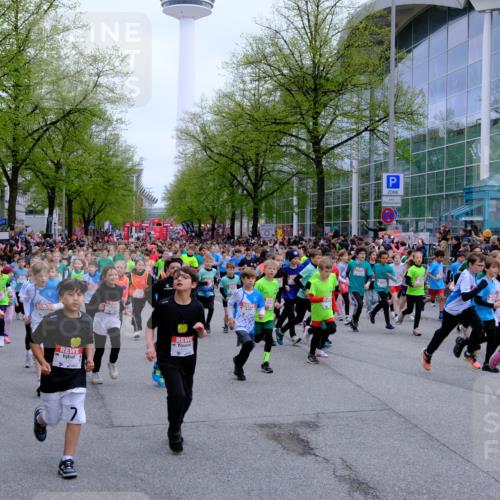 25.04.2026 - Das Zehntel Tim E. http://msf.ph/oto/9572216 25.04.2026 10:31:18 Ziel  meine-sportfotos.de