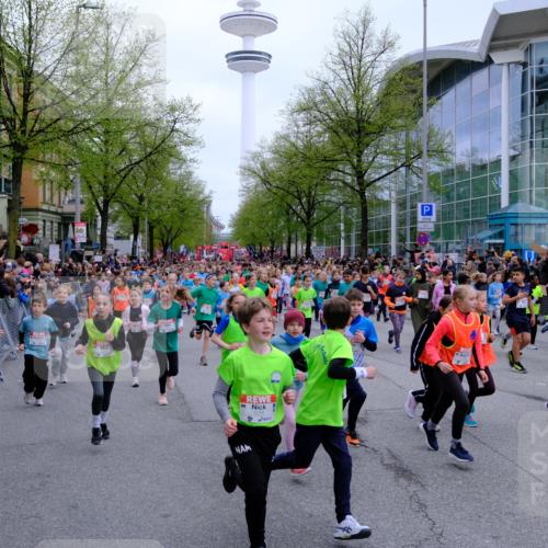 25.04.2026 - Das Zehntel Tim E. http://msf.ph/oto/9572228 25.04.2026 10:31:21 Ziel  meine-sportfotos.de