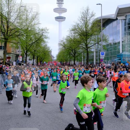 25.04.2026 - Das Zehntel Tim E. http://msf.ph/oto/9572231 25.04.2026 10:31:21 Ziel  meine-sportfotos.de