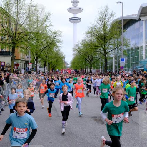 25.04.2026 - Das Zehntel Tim E. http://msf.ph/oto/9572238 25.04.2026 10:31:23 Ziel  meine-sportfotos.de