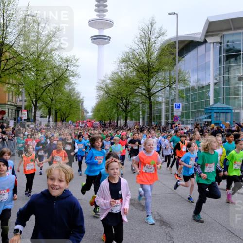 25.04.2026 - Das Zehntel Tim E. http://msf.ph/oto/9572245 25.04.2026 10:31:24 Ziel  meine-sportfotos.de