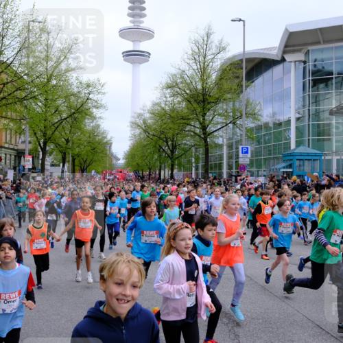 25.04.2026 - Das Zehntel Tim E. http://msf.ph/oto/9572247 25.04.2026 10:31:24 Ziel  meine-sportfotos.de