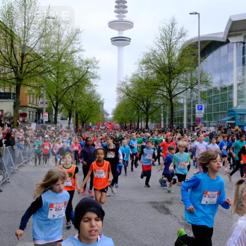 25.04.2026 - Das Zehntel Tim E. http://msf.ph/oto/9572249 25.04.2026 10:31:24 Ziel  meine-sportfotos.de