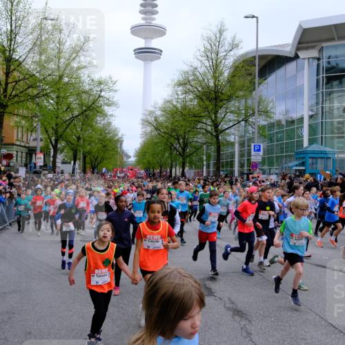 25.04.2026 - Das Zehntel Tim E. http://msf.ph/oto/9572254 25.04.2026 10:31:25 Ziel  meine-sportfotos.de