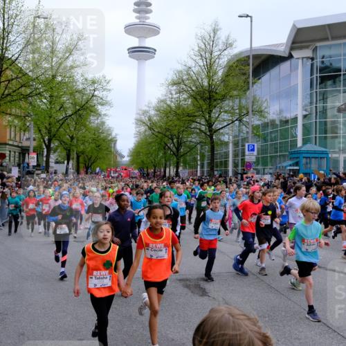 25.04.2026 - Das Zehntel Tim E. http://msf.ph/oto/9572255 25.04.2026 10:31:25 Ziel  meine-sportfotos.de