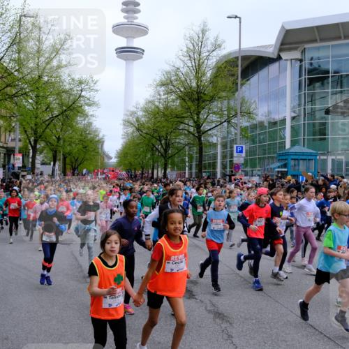 25.04.2026 - Das Zehntel Tim E. http://msf.ph/oto/9572257 25.04.2026 10:31:25 Ziel  meine-sportfotos.de