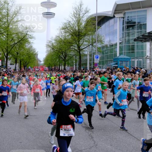 25.04.2026 - Das Zehntel Tim E. http://msf.ph/oto/9572267 25.04.2026 10:31:27 Ziel  meine-sportfotos.de