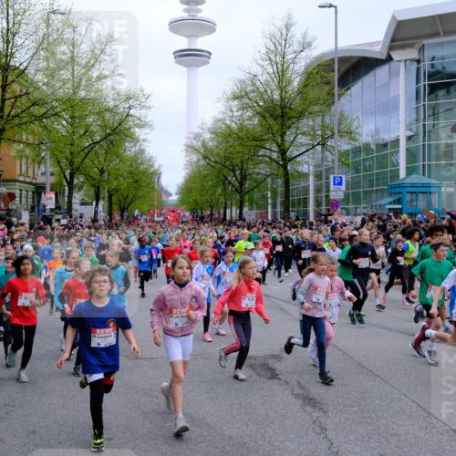 25.04.2026 - Das Zehntel Tim E. http://msf.ph/oto/9572272 25.04.2026 10:31:27 Ziel  meine-sportfotos.de