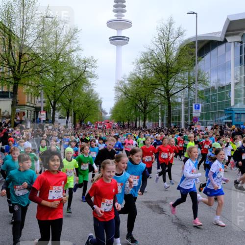 25.04.2026 - Das Zehntel Tim E. http://msf.ph/oto/9572280 25.04.2026 10:31:29 Ziel  meine-sportfotos.de