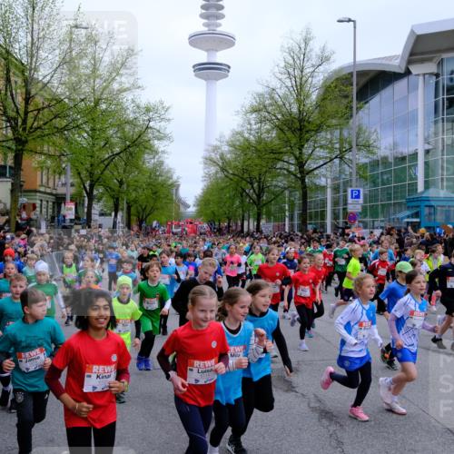 25.04.2026 - Das Zehntel Tim E. http://msf.ph/oto/9572281 25.04.2026 10:31:29 Ziel  meine-sportfotos.de