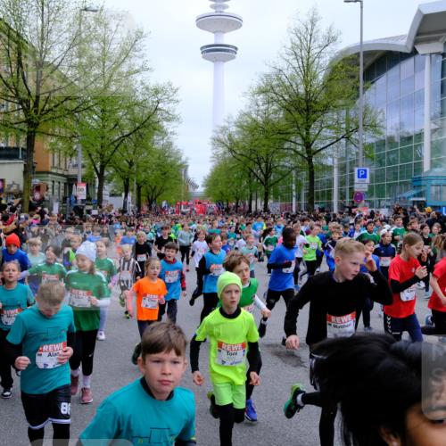 25.04.2026 - Das Zehntel Tim E. http://msf.ph/oto/9572287 25.04.2026 10:31:30 Ziel  meine-sportfotos.de