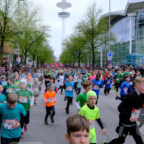 25.04.2026 - Das Zehntel Tim E. http://msf.ph/oto/9572290 25.04.2026 10:31:30 Ziel  meine-sportfotos.de