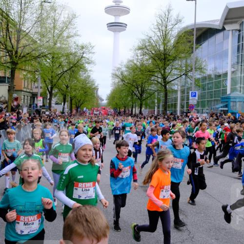 25.04.2026 - Das Zehntel Tim E. http://msf.ph/oto/9572294 25.04.2026 10:31:31 Ziel  meine-sportfotos.de