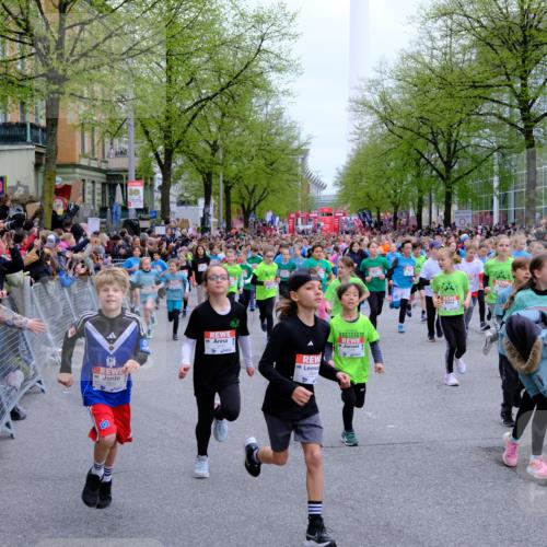 25.04.2026 - Das Zehntel Tim E. http://msf.ph/oto/9572302 25.04.2026 10:31:34 Ziel  meine-sportfotos.de