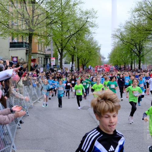 25.04.2026 - Das Zehntel Tim E. http://msf.ph/oto/9572305 25.04.2026 10:31:35 Ziel  meine-sportfotos.de