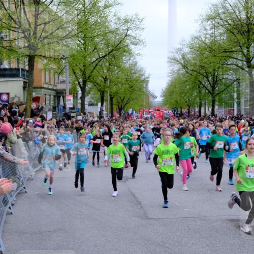 25.04.2026 - Das Zehntel Tim E. http://msf.ph/oto/9572311 25.04.2026 10:31:36 Ziel  meine-sportfotos.de