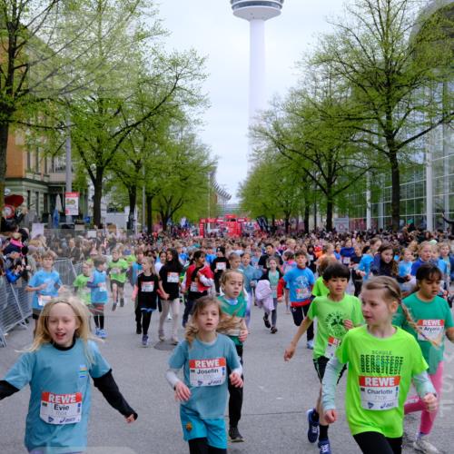 25.04.2026 - Das Zehntel Tim E. http://msf.ph/oto/9572320 25.04.2026 10:31:37 Ziel  meine-sportfotos.de