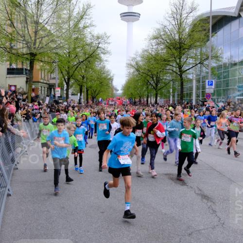 25.04.2026 - Das Zehntel Tim E. http://msf.ph/oto/9572332 25.04.2026 10:31:40 Ziel  meine-sportfotos.de