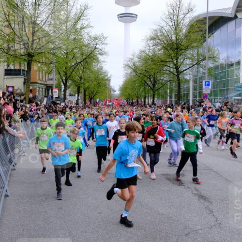 25.04.2026 - Das Zehntel Tim E. http://msf.ph/oto/9572333 25.04.2026 10:31:40 Ziel  meine-sportfotos.de